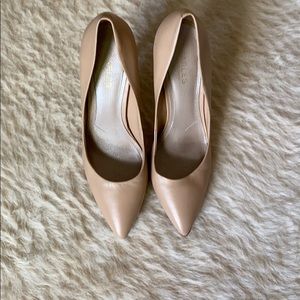 Charles David heels 👠